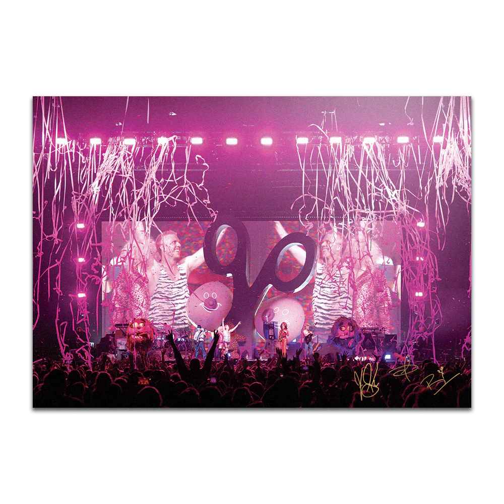 Scissor Sisters - It's 10pm... Do You Know Where Your Sisters Are? Live from the O2, London (Red 3LP Vinyl + Signed Poster)